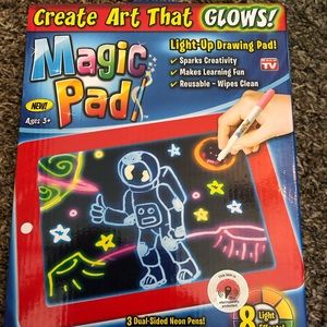 NEW Magic Pad- light up drawing pad